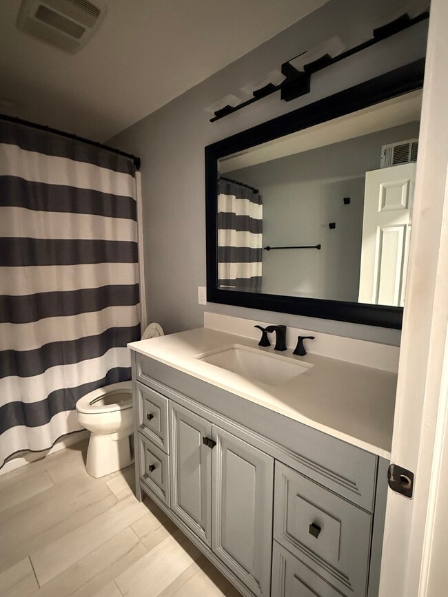 Photo - 710 S Silver St