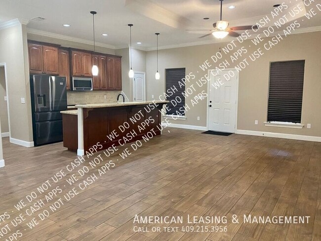 Photo - 1003 Lindsey Ln
