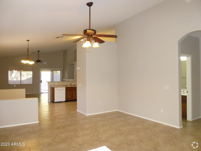 Building Photo - 3539 S Desert View Dr Rental