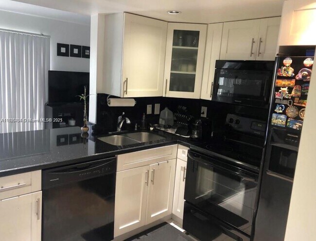 Photo - 3868 NE 169th St Unit 302
