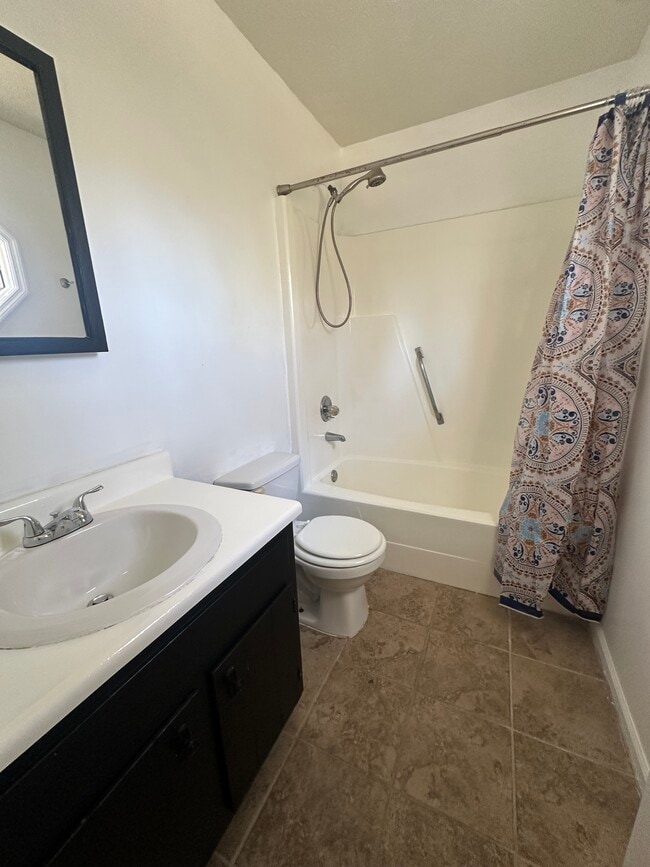 Photo - 941 Kennesaw Dr