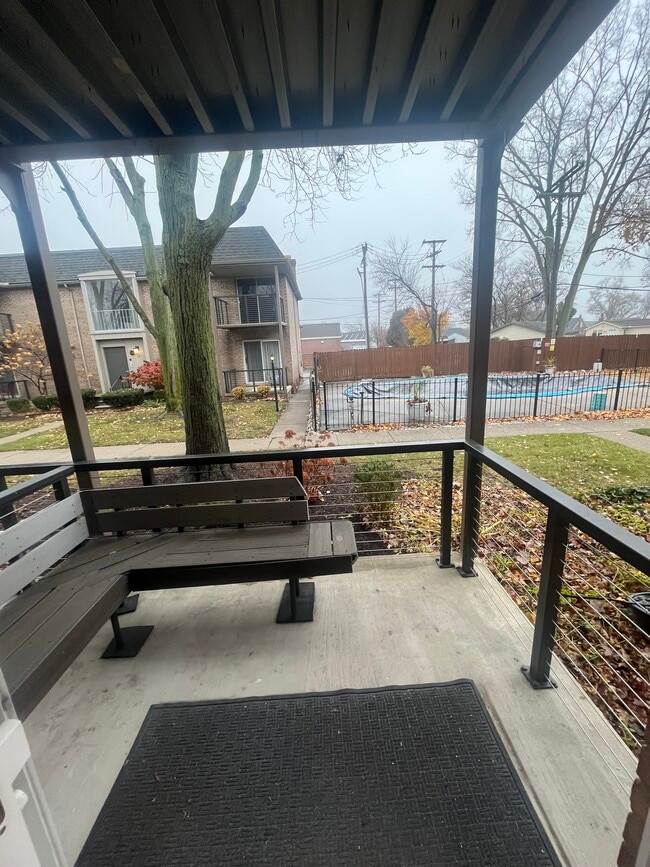 Photo - 1709 E 14 Mile Rd Unit A