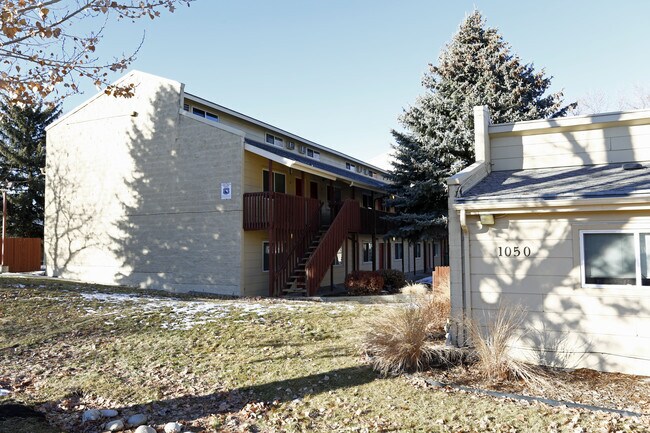 Photo - Parkville Apartments