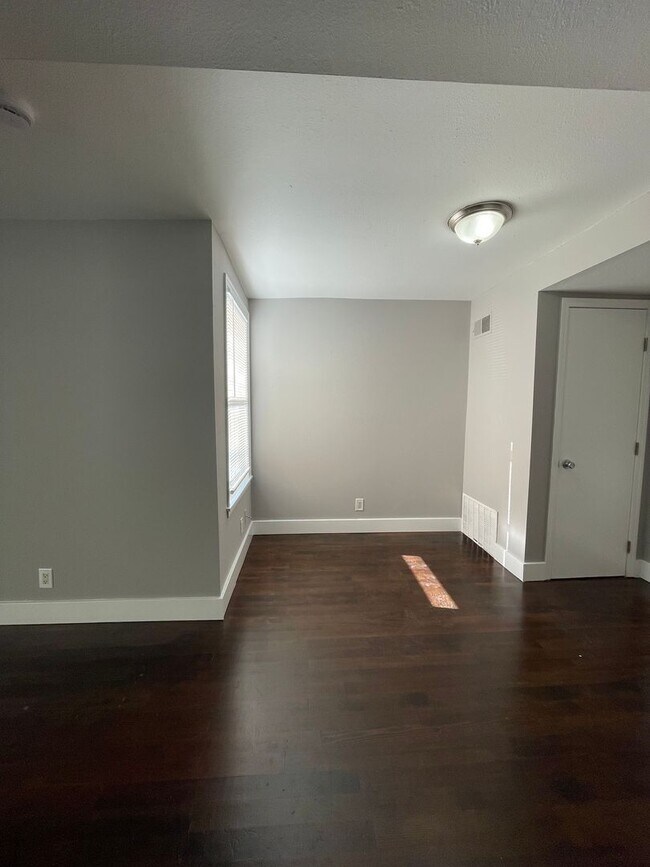 Photo - 1718-1720 14th St Unidad 1718