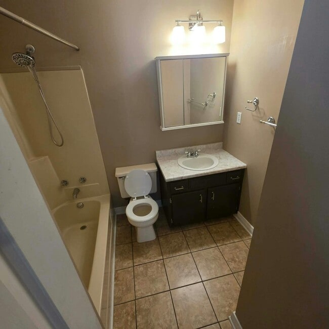 301 Reardon Blvd
