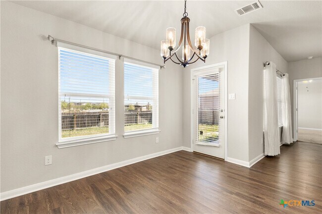 Photo - 448 Agave Flats Dr