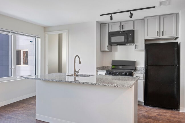 MDL Flats