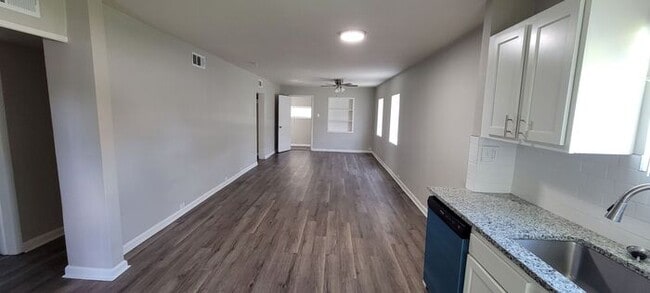 Photo - 4449 N Jackson Ave