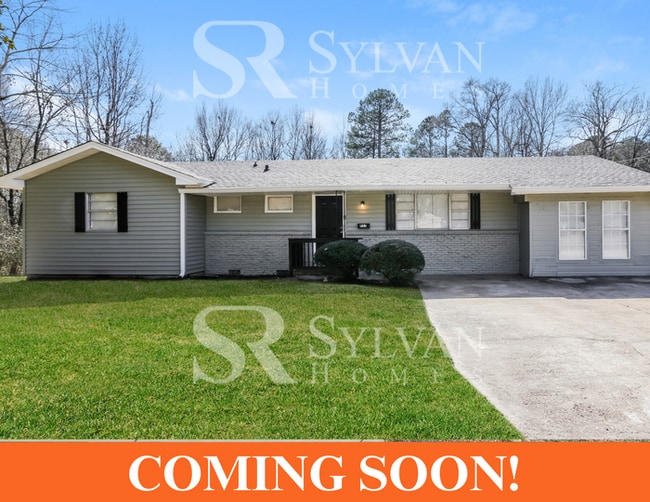 Building Photo - The living is easy in this 3 bedroom, 2 ba... Rental