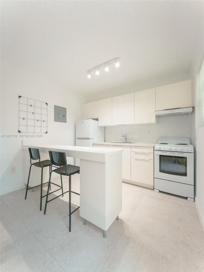 Photo - 3676 Oak Ave Unit 8