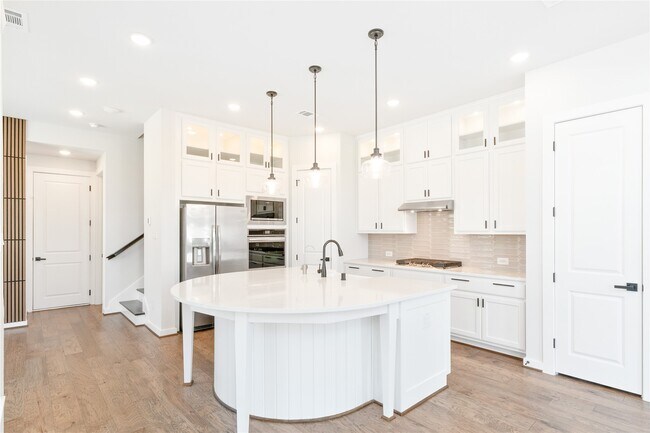 Photo - 16654 Texas Hill Country Rd
