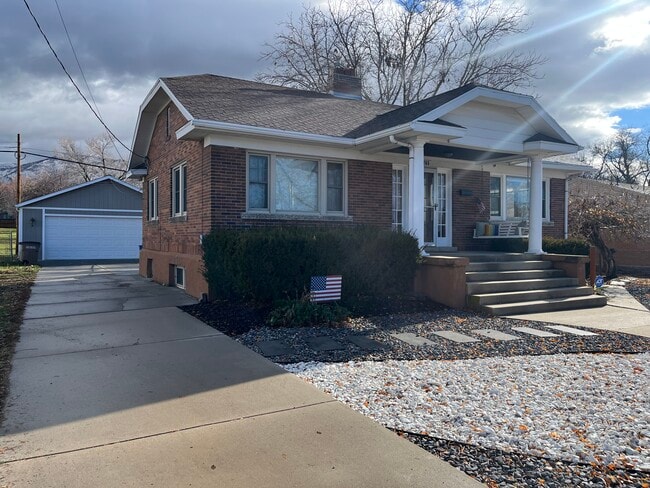 Photo - 2765 S Imperial St