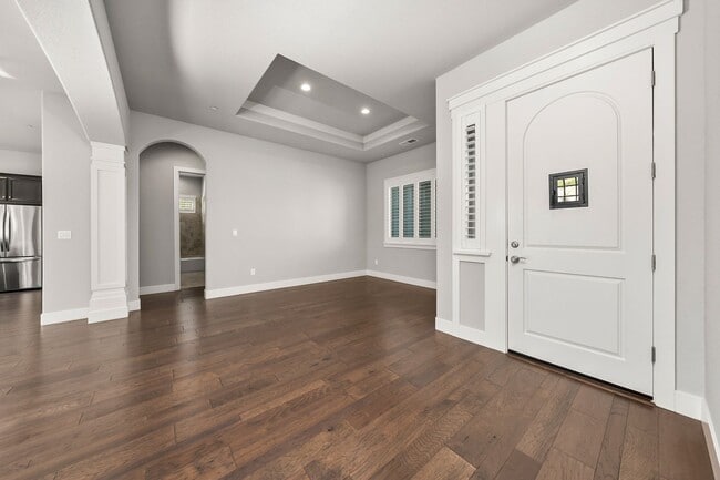 Photo - 8099 Traditions Ct