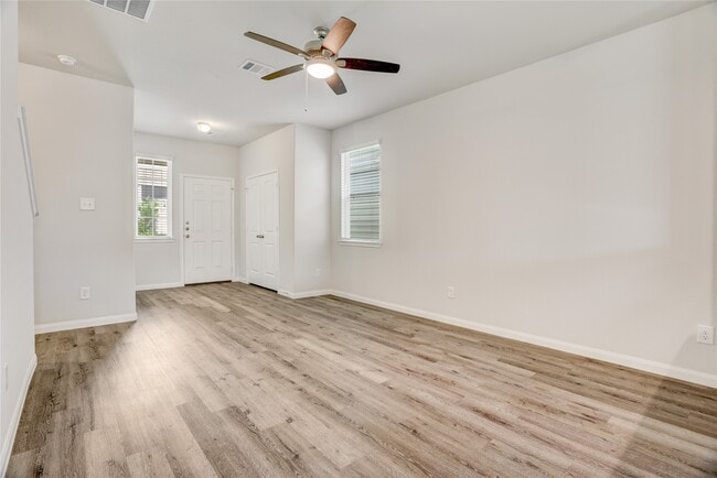 Photo - 23526 Goodfellow Dr