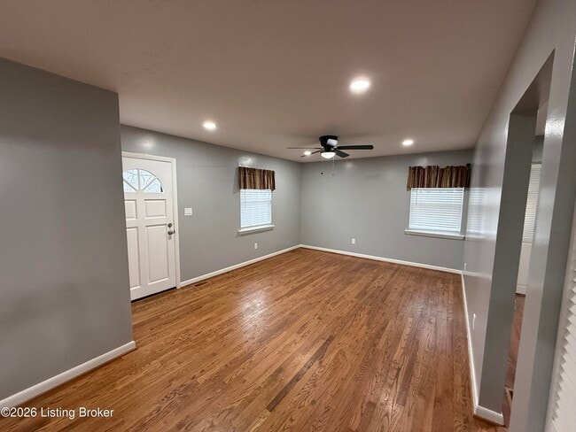 Photo - 3706 Glenlea Way