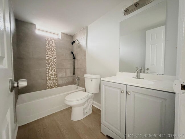 1501 Crescent Cir Unit E45