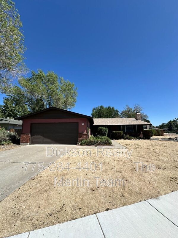 Photo - 462 Steffanie Way