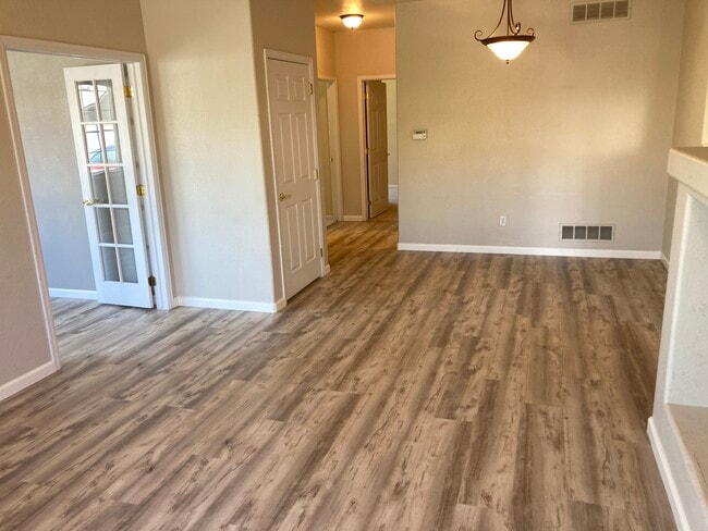 Photo - 22685 E Ontario Dr Unidad #102