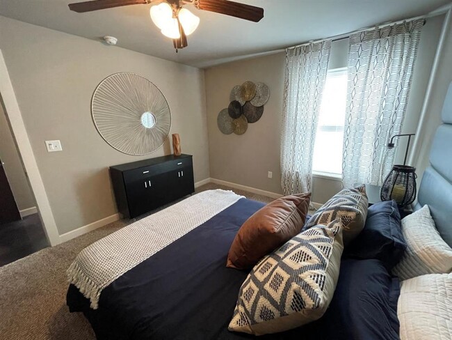 Photo - Palisades at Pleasant Crossing