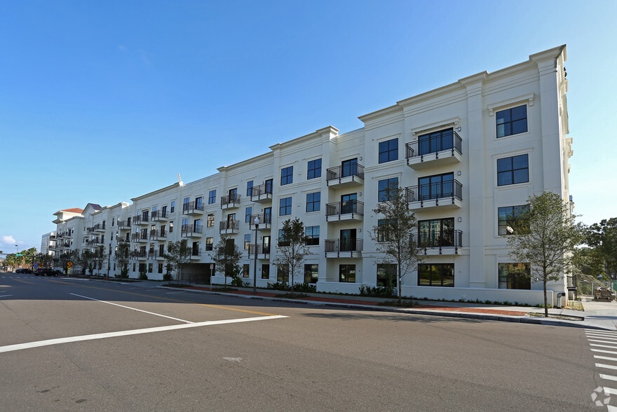 Beacon 430 Apartments For In Saint Petersburg Fl Beacon 430 Phase I