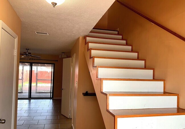 Photo - 6531 Pridgen St