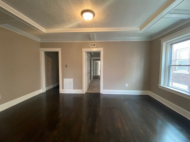 2816 Prospect Ave Unit 2n