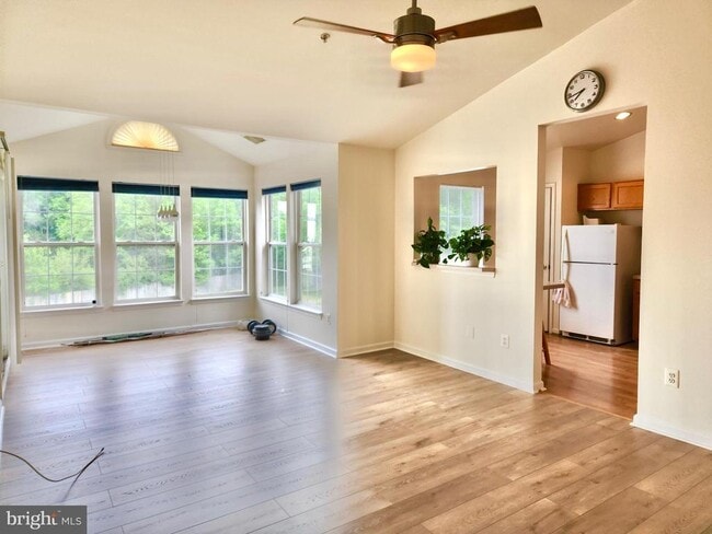 Building Photo - 7505 Calderon Ct