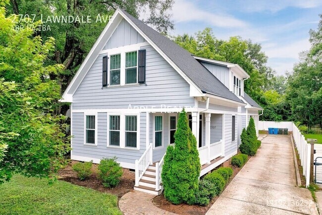 Building Photo - 2707 Lawndale Ave Rental