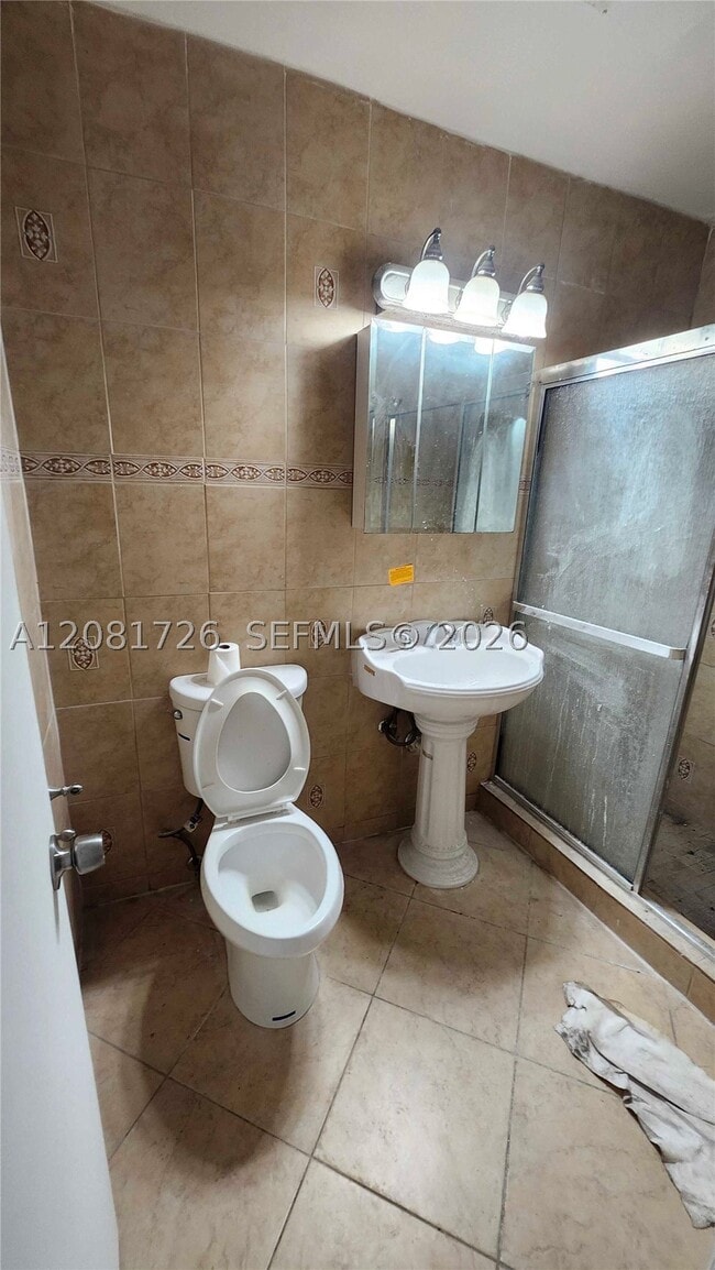 Photo - 325 NW 133rd St