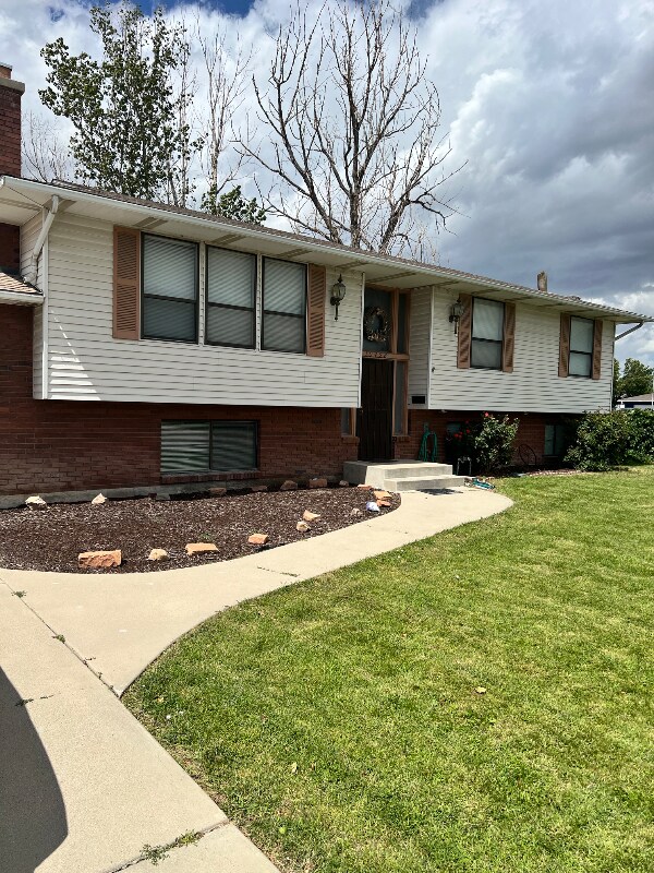 Building Photo - 10428 S 2775 W Rental