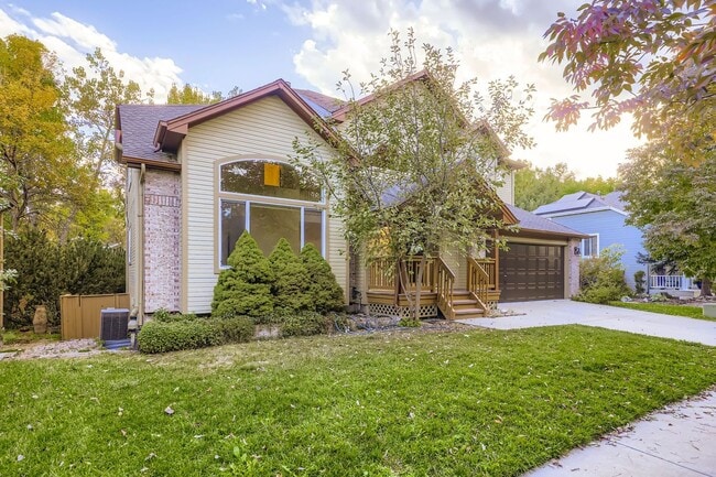 Photo - 4854 Franklin Dr