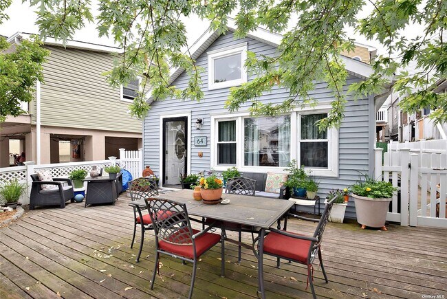 Photo - 64 Wisconsin St