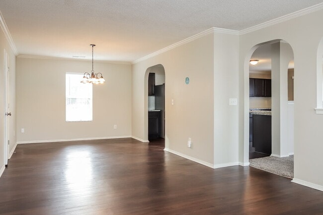 Photo - 1005 Gelfield Rd