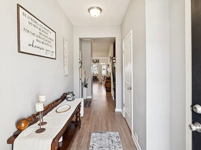 Photo - 2605 Sherman Way