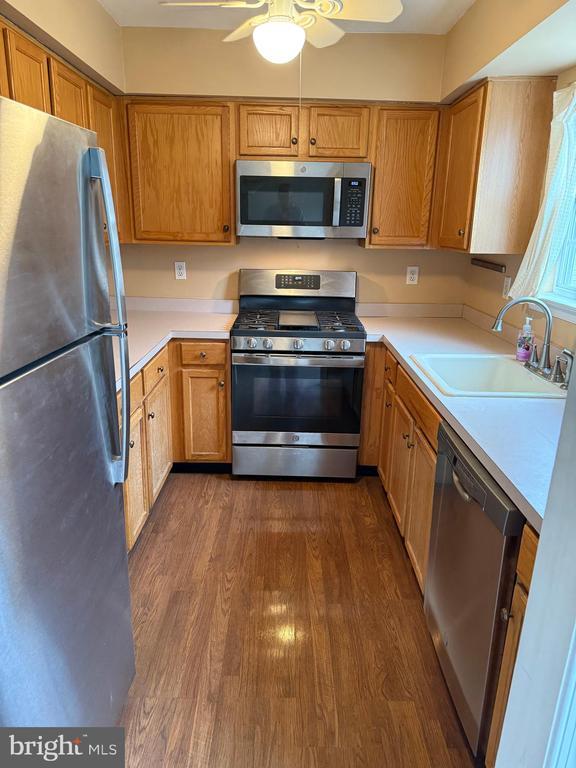 Photo - 3002 Creekside Ct