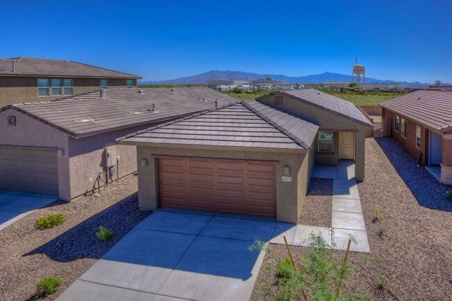 Building Photo - Brand New energy-efficient home!