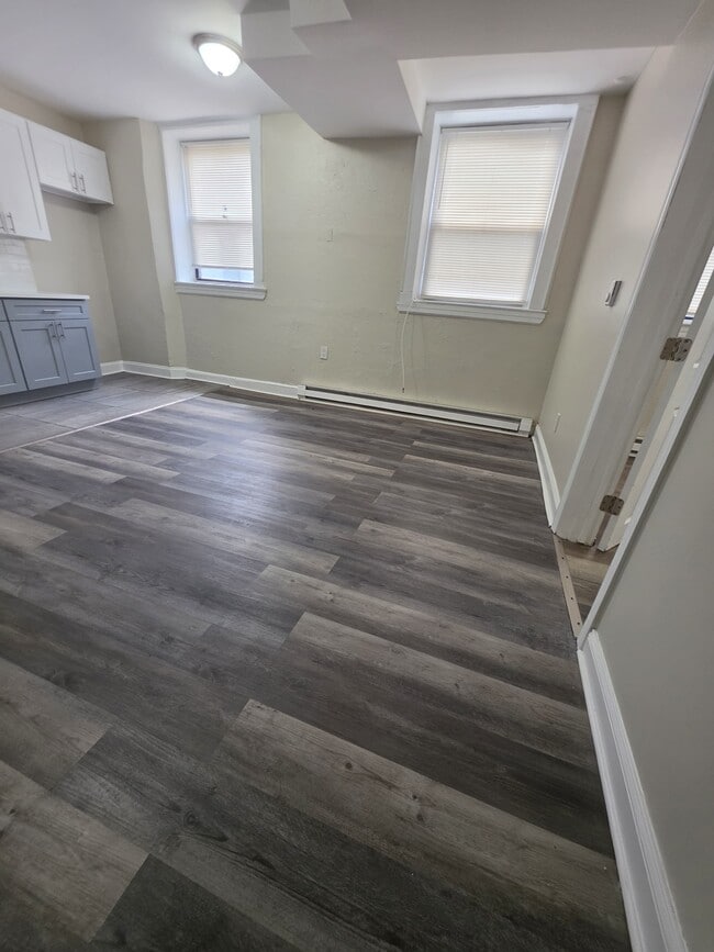 Photo - 125 Osborne Ter Unit 17