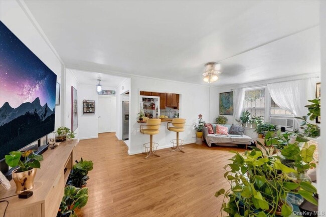 Photo - 2630 Kingsbridge Terrace Unit 2ST