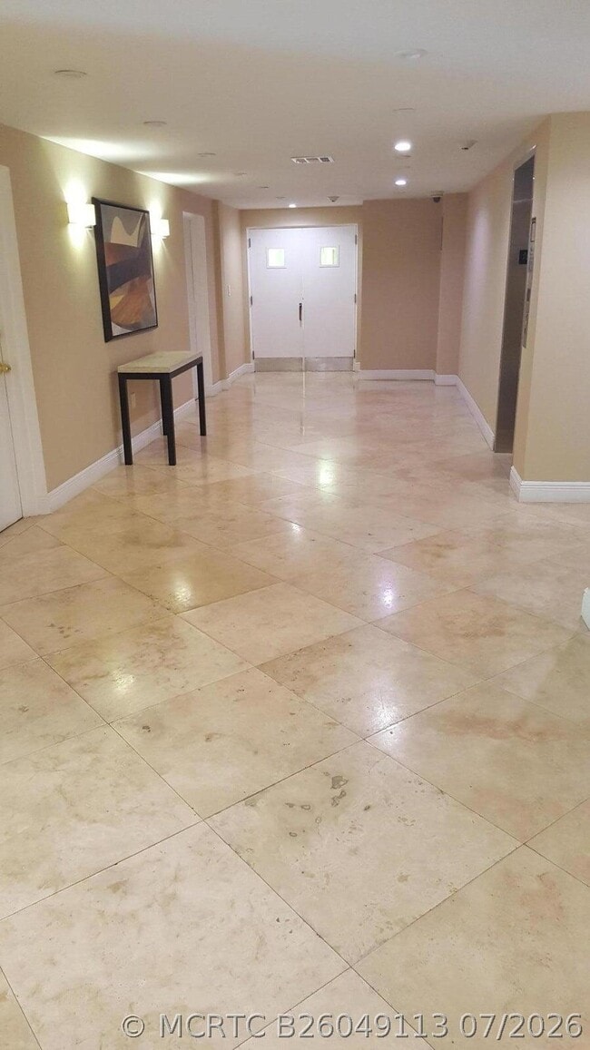 Photo - 50 SW 3rd Ave Unit 5080