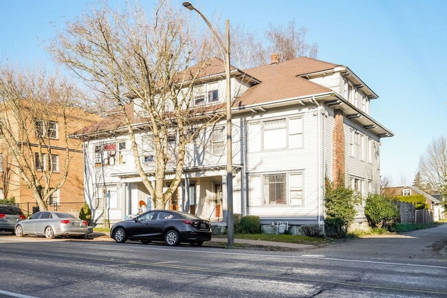 Building Photo - 1319 S 6th Ave Unit F