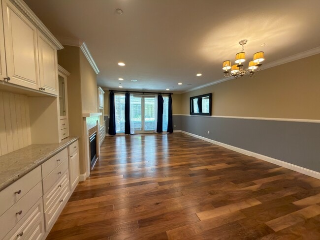 Photo - Modern 2BR/2BA Condo in Willow Glen Place Near Downtown San Jose. 2 Secured Parking Spots. Underg...