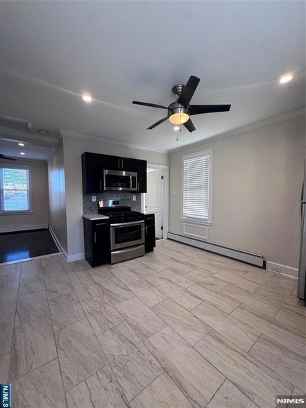 14 River St