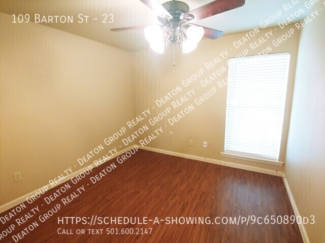 Photo - 109 Barton St Unit 23