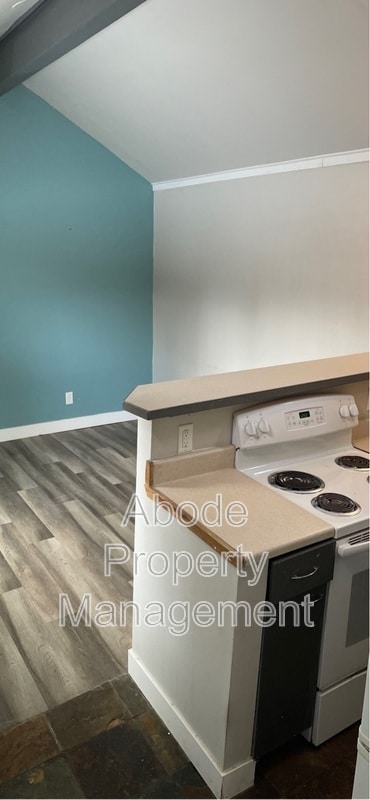 Photo - 126 S Lincoln Ave