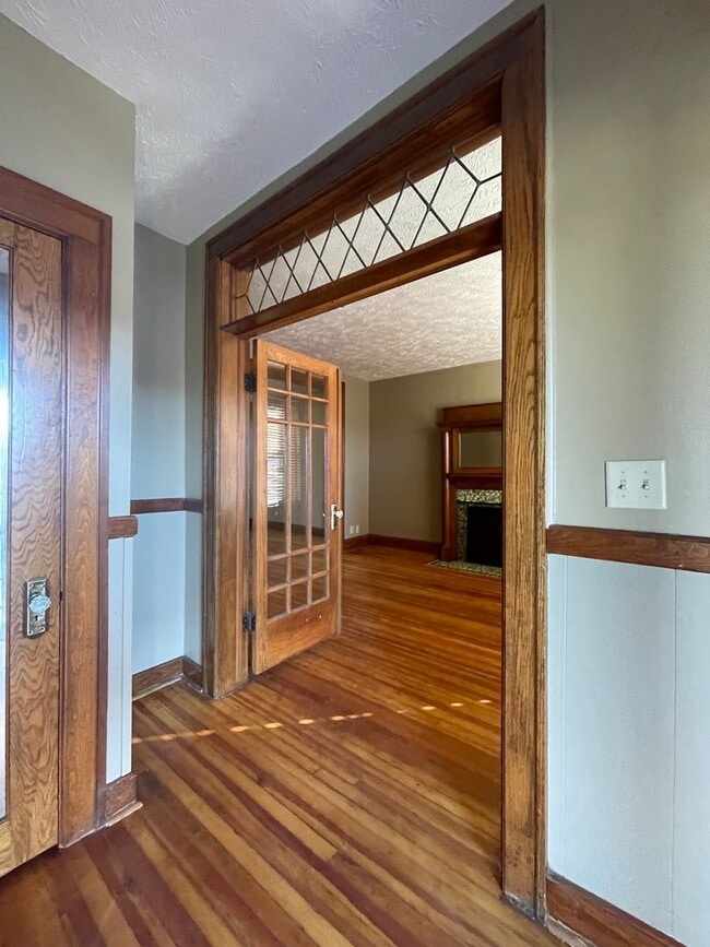 Photo - Spacious 2 Bedroom Townhouse!