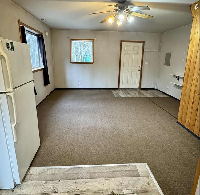 Photo - Private Home That's Still Close to the Ame...