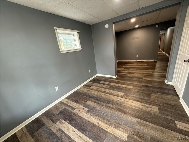 Photo - 221.5 Lakeview Ave