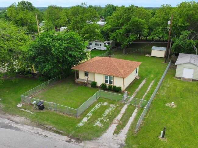 Photo - 102 Ator St