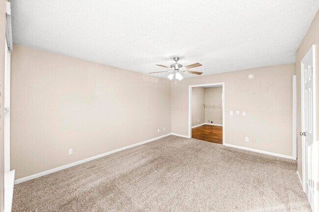 Photo - 801 Naylor Ave Unit E41