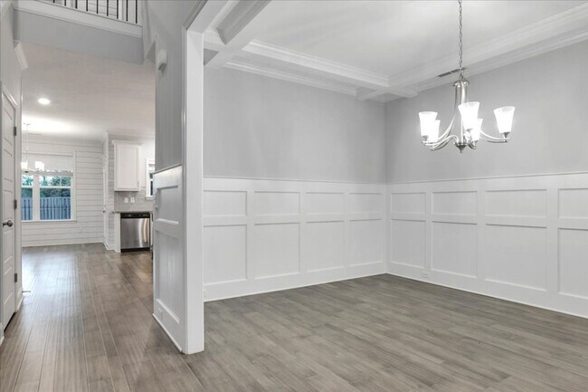 Photo - 1883 BEAUTIFUL HOME